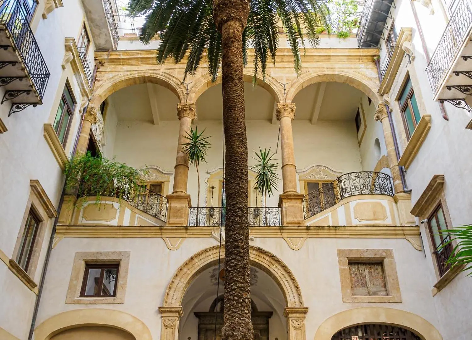 Apartmán Palazzo Santa Ninfa - Luxury Mansion Palermo