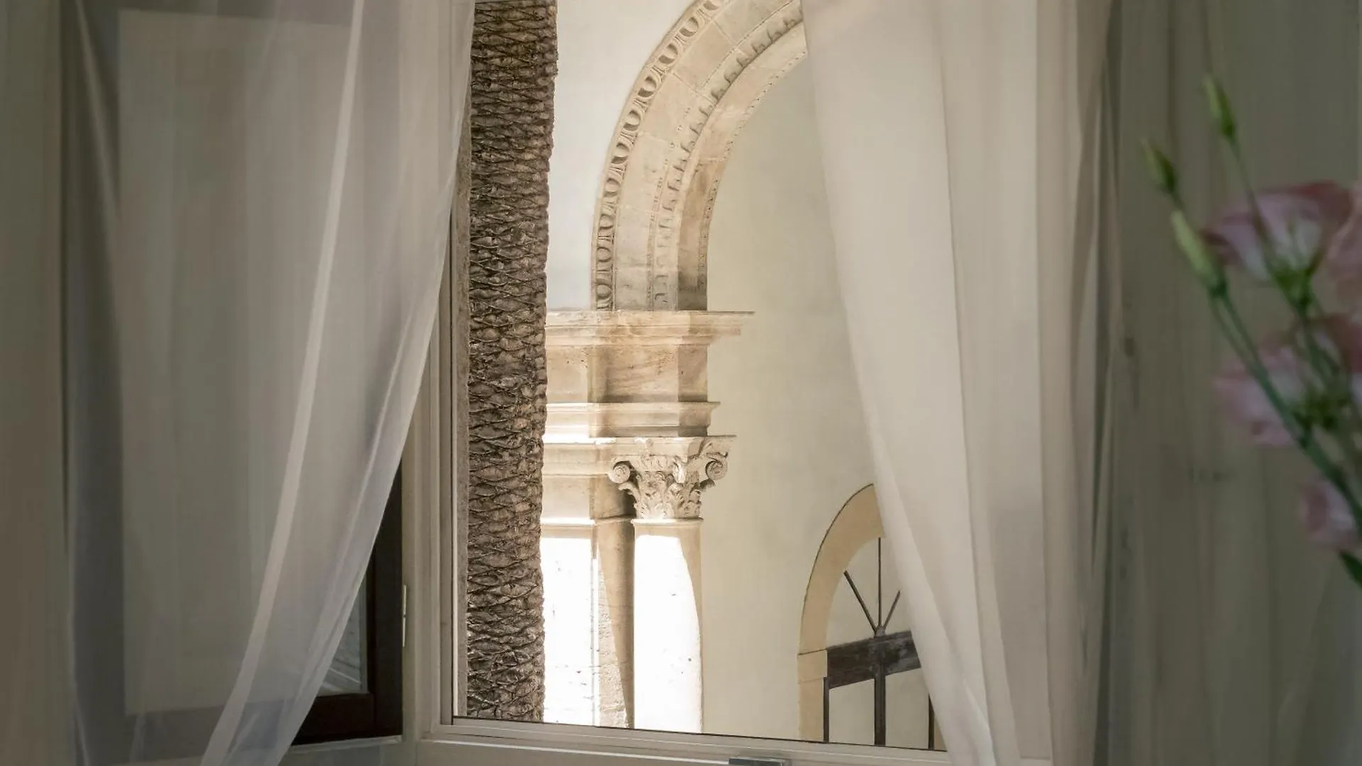 Palazzo Santa Ninfa - Luxury Mansion Apartment Palermo