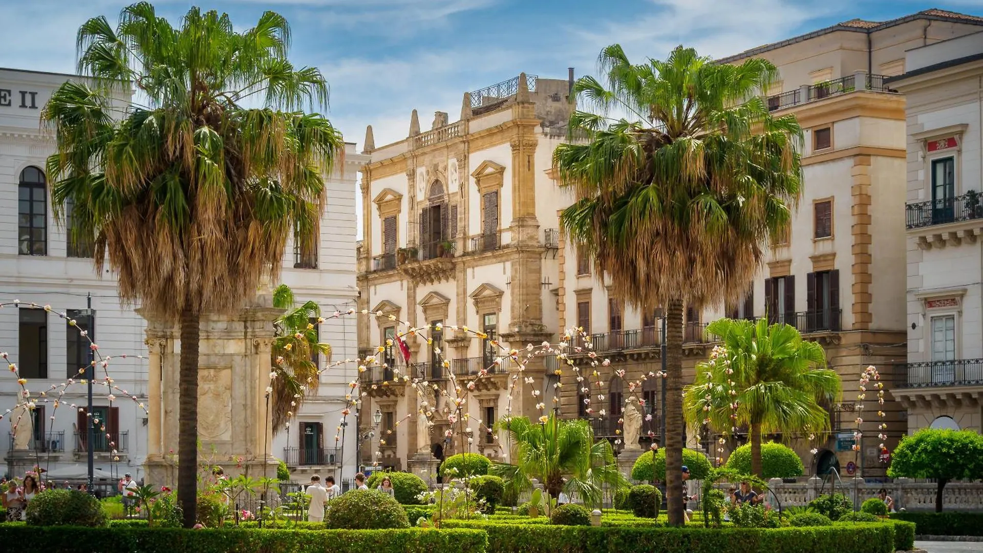 Palazzo Santa Ninfa - Luxury Mansion Apartment Palermo 0*,  Italy