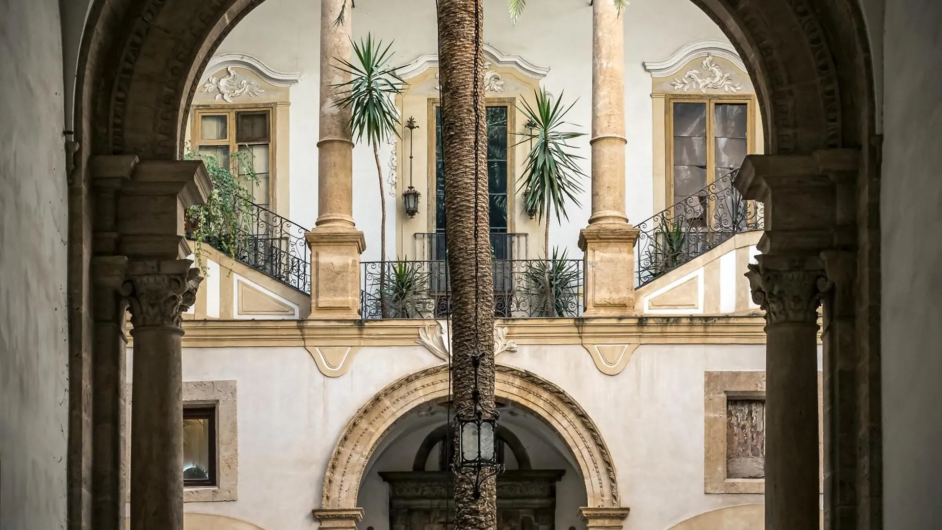 Apartmán Palazzo Santa Ninfa - Luxury Mansion Palermo
