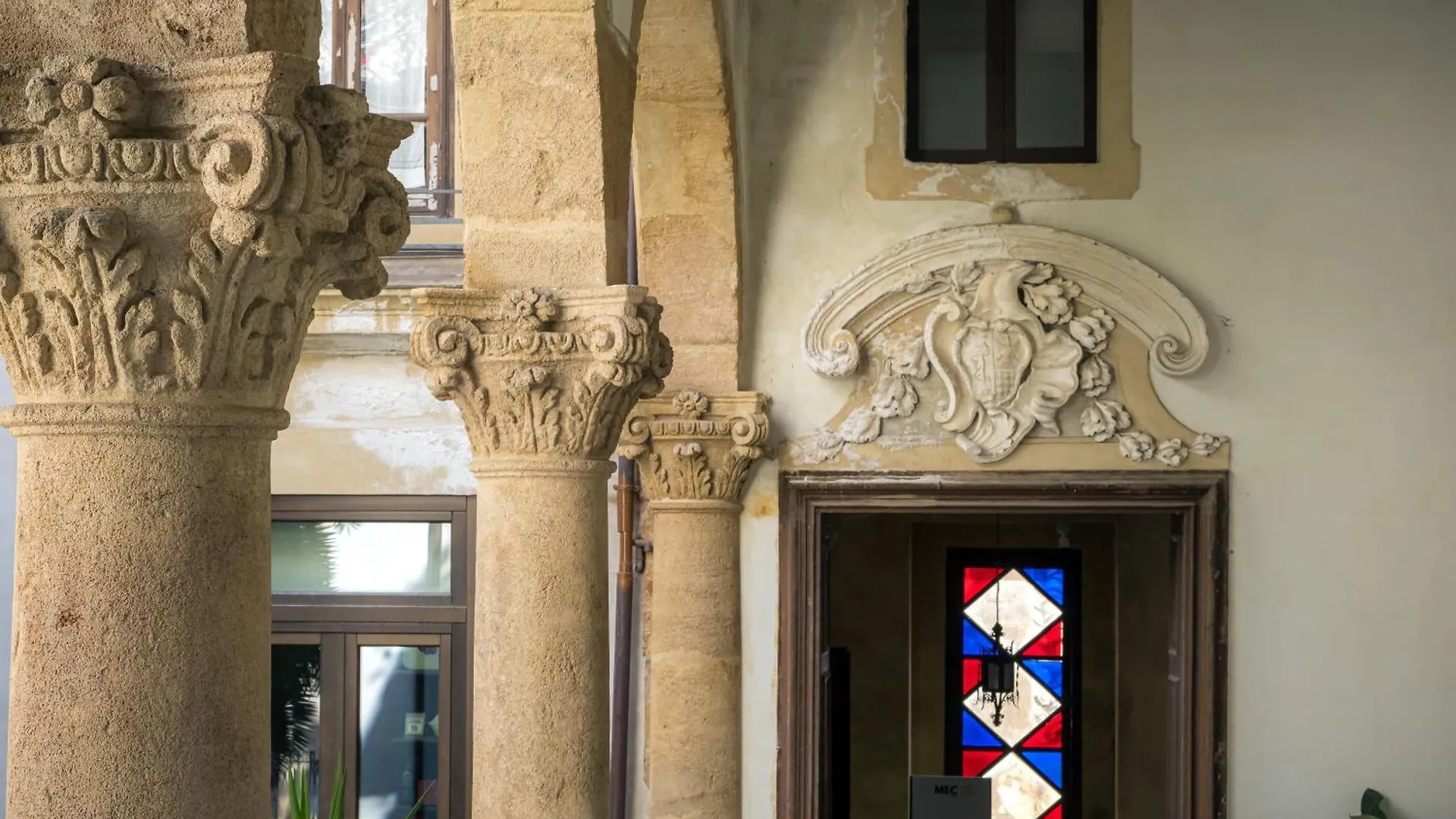 Palazzo Santa Ninfa - Luxury Mansion Apartment Palermo